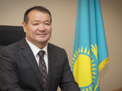 Президент Қайырбек Өскенбаевты қызметінен босатты