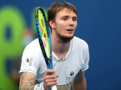 Александр Бублик Роттердам турнирінің ширек финалына шықты