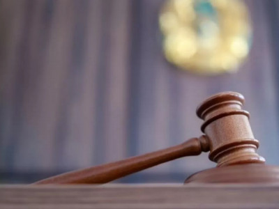 100 млн теңгеден астам қаржыны жымқырған полицейлер сотталды