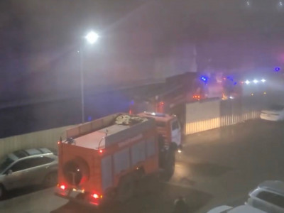 Алматыда «Сәлем» базары өртеніп жатыр