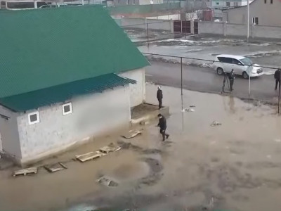Ұзынағаш ауылында 50-ге жуық үйді су басты