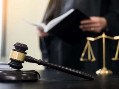Қарағандыда аудан әкімінің орынбасары 4 млн теңге айыппұл төлейді