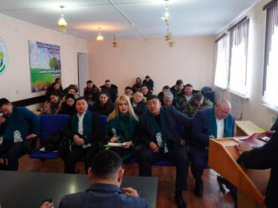 «Байтақ» партиясының кандидаттары орман шаруашылығы ұжымымен кездесті