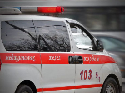 Жоғарғы қабаттан құлаған 16 жастағы бала көз жұмды