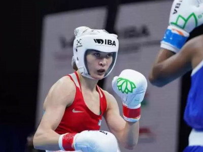 Әлем чемпионатында жеңіске жеткен боксшы қазақша сұхбат берді (ВИДЕО)