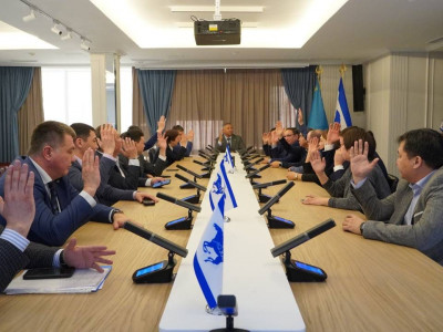 «Ақ жол» партиясы Мәжіліске баратын депутаттардың тізімін жариялады