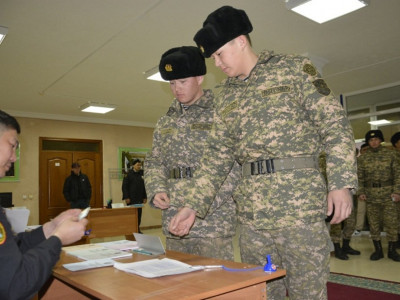 Маңғыстаулық егіз сарбаздар өз таңдауларын жасады