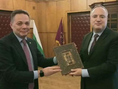 Болгарияның жоғары оқу орнында қазақ тілі оқытылады