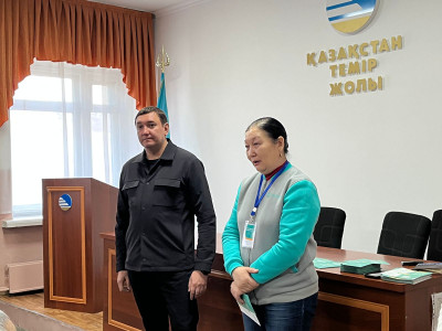 ҚТЖ қызметкерлері "AMANAT" партиясының сайлауалды бағдарламасымен танысты