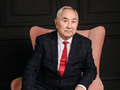 Жигули Дайрабаевтың басы дауға қалды