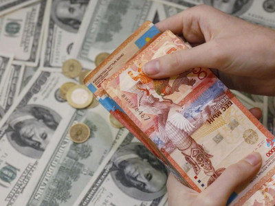 Ұлттық банк доллар мен рубльдің бүгінгі бағамын белгіледі