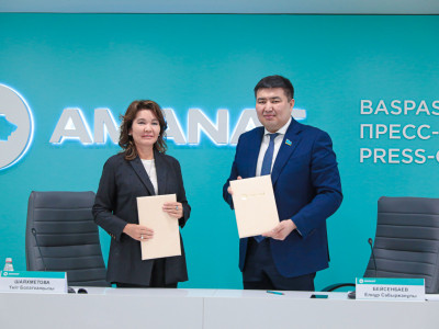 «Қарызсыз қоғам»: «AMANAT» партиясы мен Halyk Bank жаңа жобаны іске қосты