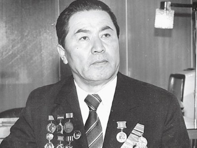 Бүгін – Рақымжан Қошқарбаев Рейхстагқа ту тіккен күн