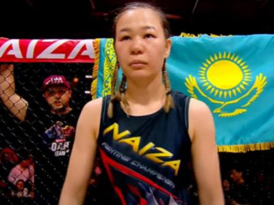 Шавкат Рахмоновтың қарындасы жеңілмеген ресейлік чемпионды нокаутқа жіберді (ВИДЕО)