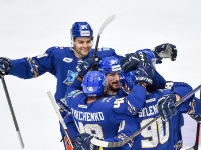 «Барыс» командасы хоккейден алғашқы жеңісіне қол жеткізді