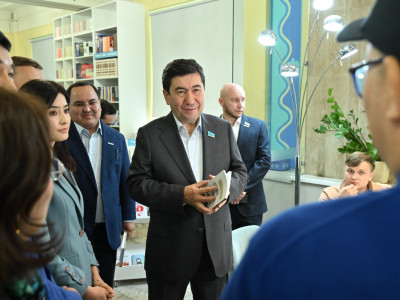 «AMANAT»-та отандық әдебиетті насихаттауға ниетті