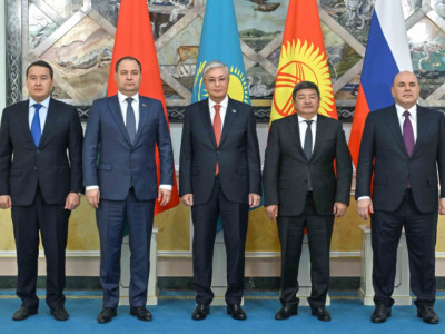Тоқаев Ресей, Беларусь және Қырғыз Республикасының үкімет басшыларымен кездесті