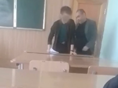 Павлодарда мұғалім колледж студентін белдікпен сабаған