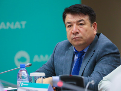 Ғани Бейсембаев мұғалімдерге қатысты жаңа өзгерістер туралы айтты