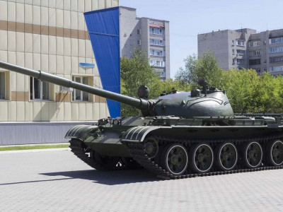 Әскери жаттығу кезінде танк зейнеткерді басып кетті