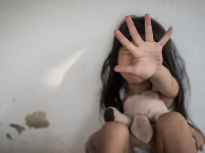 Павлодарда балабақша маңында қызға тиіскен ер адам іздестіріліп жатыр