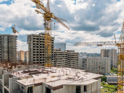 Астанадағы құрылыс алаңында 4 альпинист тоғызыншы қабаттан құлап кетті