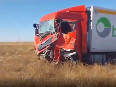 Ақтөбе облысында жол апатынан екі адам қаза тапты (ВИДЕО)
