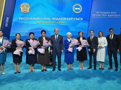 «Қазақстанның еңбек сіңірген ұстазы» құрметті атағының иегерлеріне 3,5 млн теңге төлемақы берілді