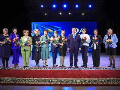 68 педагог мемлекеттік наградамен марапатталды