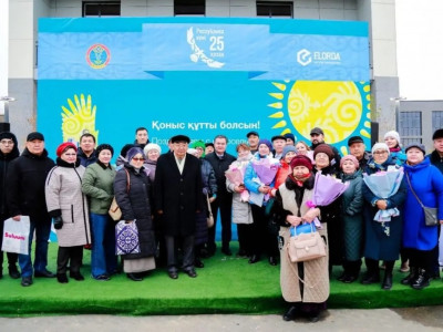 Астанада Республика күні қарсаңында бірқатар үлескер пәтер кілтін алды