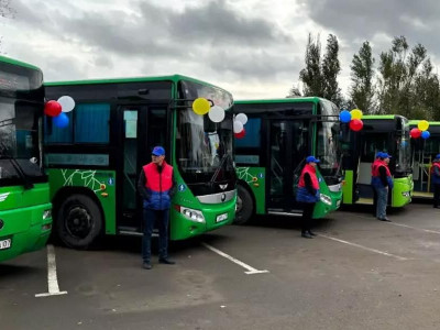 БҚО-да мереке қарсаңында 10 жаңа автобус желіге қосылды