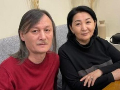 «Алданып қалдым»: Ұлықпан Жолдасовтың әйелі онымен қалай танысқанын айтты