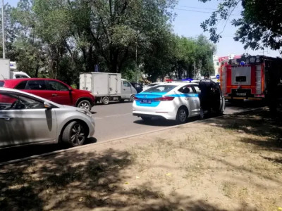Алматыда өрт сөндіру көліктеріне жол бермеген жүргізушілерге айыппұл салынды