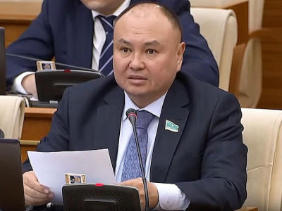 Нағыз мұқтаж азаматтар мемлекеттің көмегінің жұрнағын да көрмейді – Ерлан Сайыров