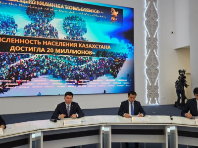 Қазақстанның 20 миллионыншы тұрғындары ерекше үлгідегі куәлік пен 2 млн теңгенің тұрғын үй сертификатын алады