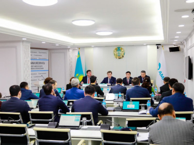 «АМАNАТ»: Сайлауалды бағдарламасындағы Жол картасын іске асыру барысы талқыланды