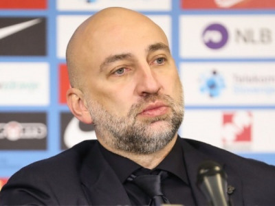 «Ешқандай футбол клубын басқаруды жоспарлап отырған жоқпын»: Бас бапкер Магомед Әдиев мәлімдеме жасады