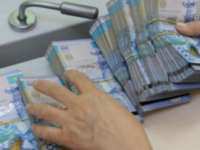 Бюджеттен 9 млн теңге жымқырған бухгалтер сотталды