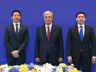 Президент Дубайда бірқатар келісімге қол қою рәсіміне қатысты