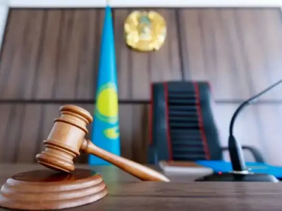 Павлодарлық экс-прокурор алаяқтық жасағаны үшін сотталды