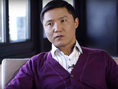 Әнші Бағлан Әбдірайымов фильм түсіремін деп қарызға кіріп кеткенін айтты