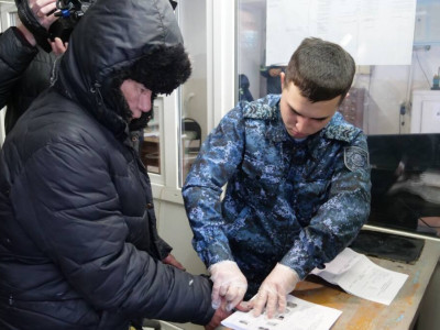 Петропавлда үйсіз жүрген 64 адам қатты аязда арнайы орынға жеткізілді