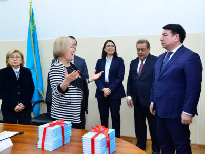 Абай университетінде орта білім беру сапасын арттыру мәселесі талқыланды