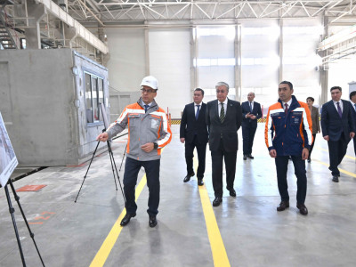 Тоқаев MODEХ Astana темірбетон конструкцияларын шығаратын зауытқа барды
