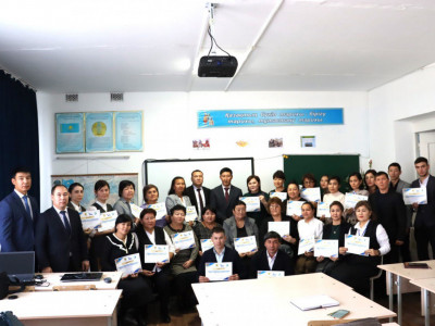 Ауыл мұғалімдеріне әдістемелік қолдау көрсетілді