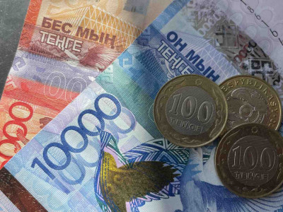 Маңғыстауда Денсаулық сақтау басқармасының басшысы 172 мың айыппұл төледі