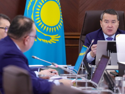 Үкіметте дәрілік заттар мен зергерлік бұйымдарды таңбалауды енгізу талқыланды