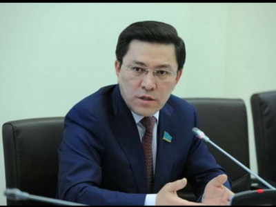 Президент экономиканы ілгерлету жолында бірнеше бағыттарды айқындады – депутат