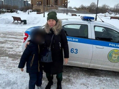 ШҚО-да полицейлер жоғалған баланы анасына тауып берді