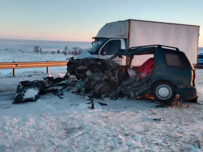 Ақтөбе облысында жантүршігерлік жол апатынан бір отбасы қаза болды